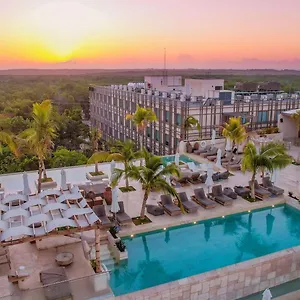 https://motto-by-hilton-tulum.quintano-roohotels.com